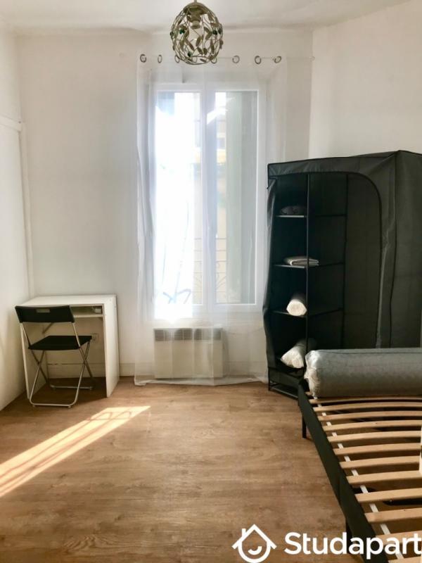 Chambre - 12 m² - 1 pièce