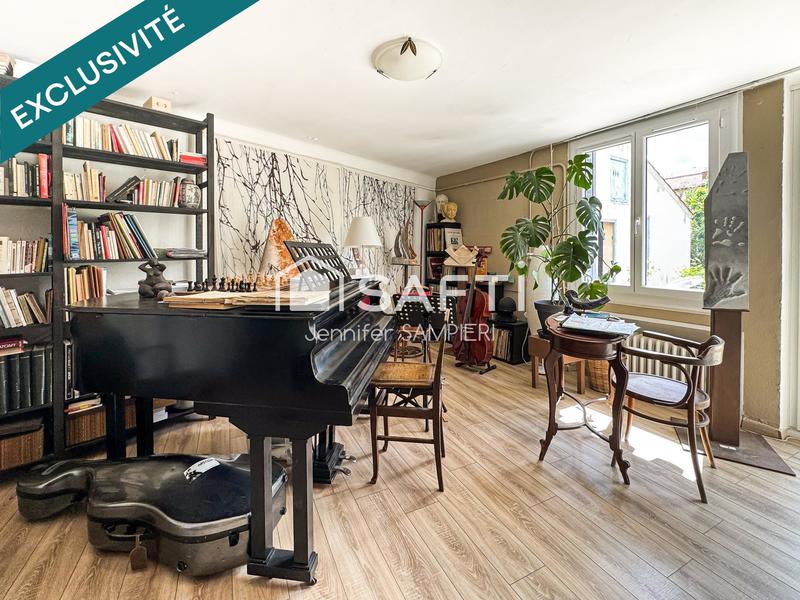 Maison - 177 m² - 7 pièces