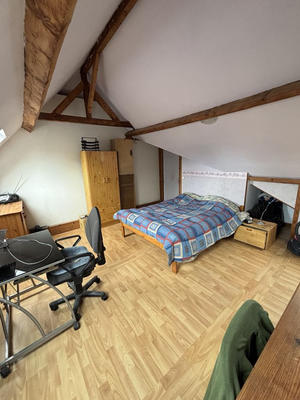 Maison - 90 m² - 3 pièces