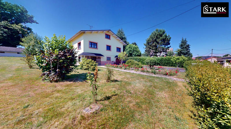 Maison - 110 m² - 5 pièces