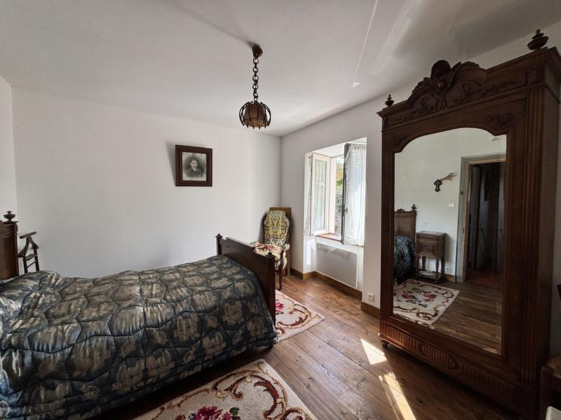 Maison ancienne - 96 m² - 7 pièces