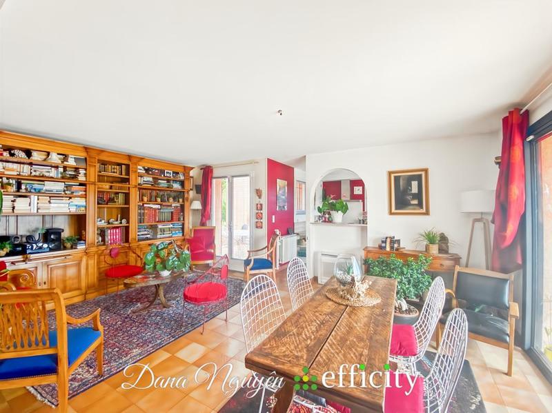 Villa - 180 m² - 7 pièces