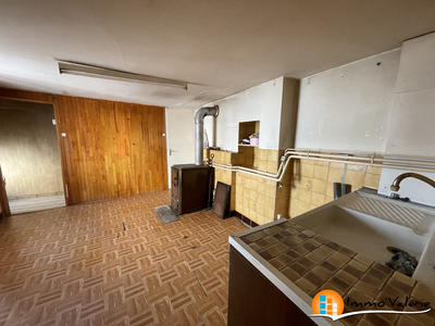 Maison - 96 m² - 5 pièces