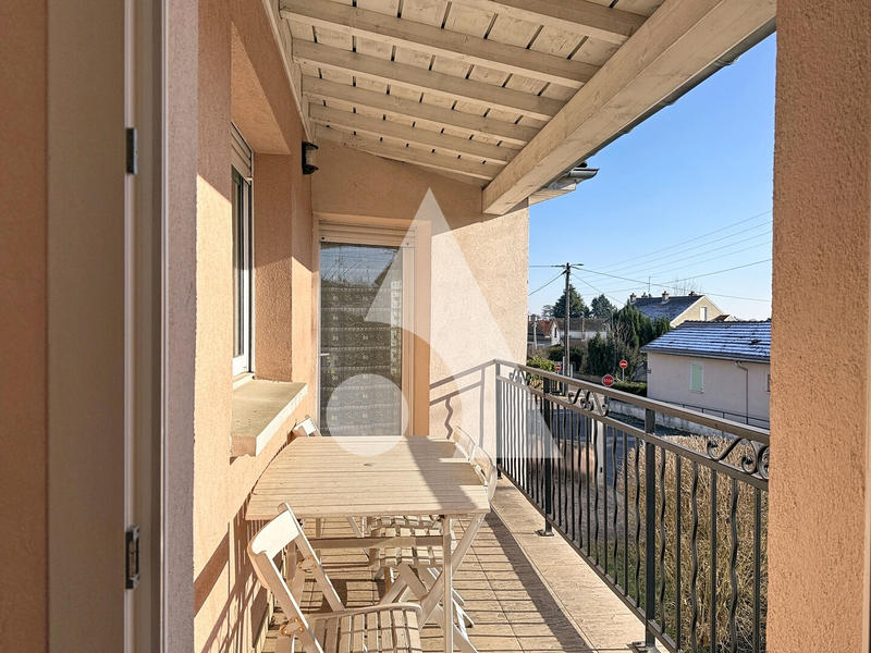 Maison - 191 m² - 7 pièces