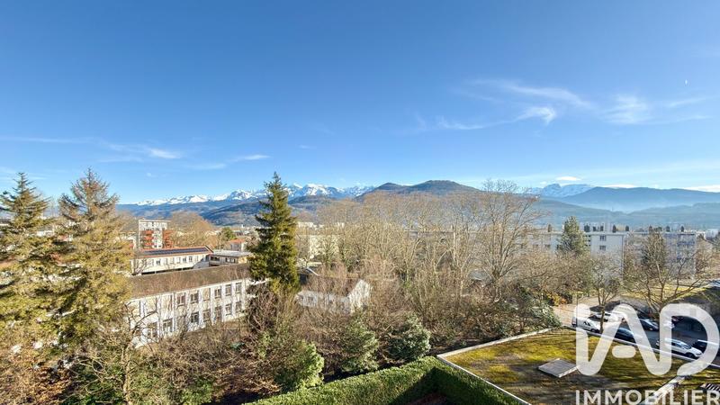 Appartement - 75 m² - 4 pièces