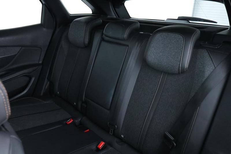 Peugeot 3008 1.6 Thp Gt Line Eat6 165 ch