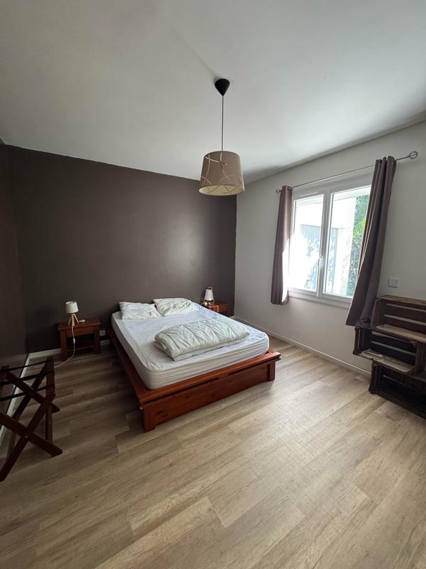 Maison - 160 m² - 7 pièces