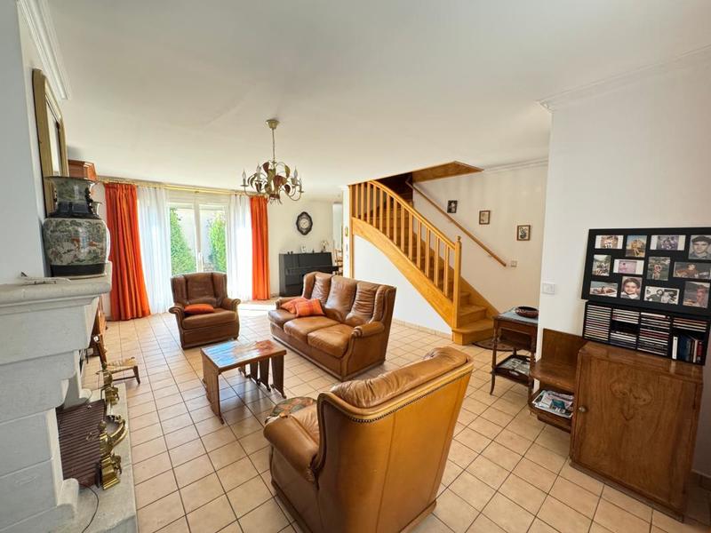 Maison - 150 m² - 6 pièces