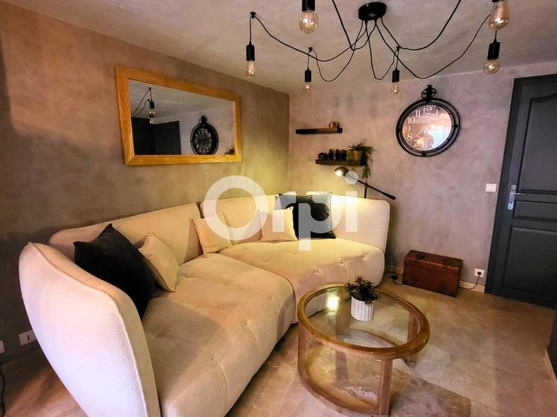 Villa - 204 m² - 5 pièces
