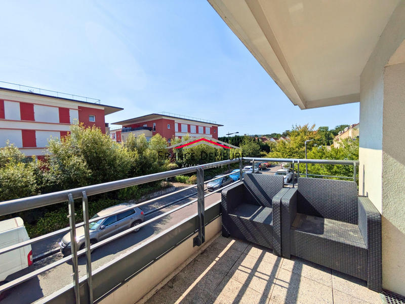 Appartement - 60 m² - 3 pièces