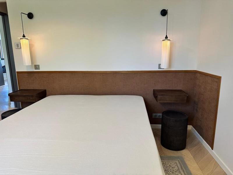 Villa - 353 m² - 8 pièces