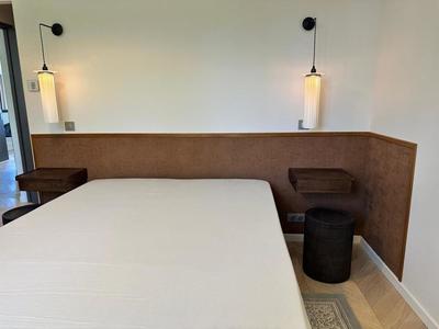 Villa - 353 m² - 8 pièces