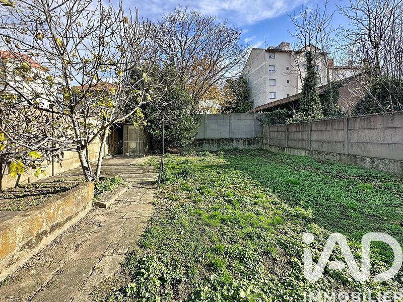 Maison - 72 m² - 5 pièces