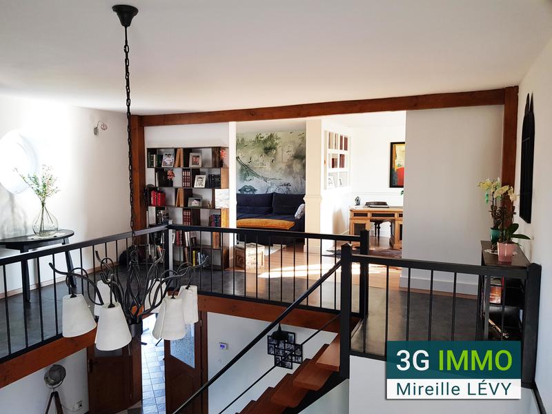 Maison - 199 m² - 5 pièces
