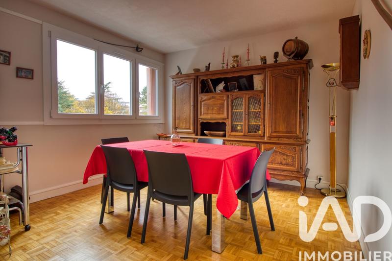 Appartement - 77 m² - 4 pièces