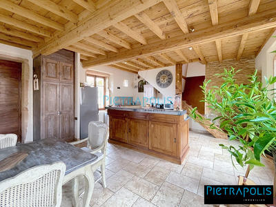 Maison ancienne - 162 m² - 7 pièces