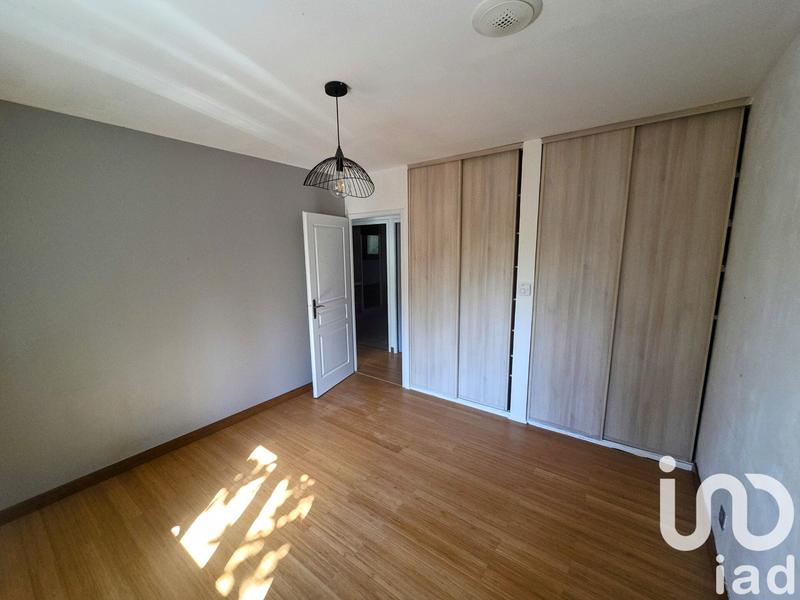 Maison - 203 m² - 7 pièces