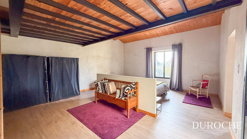 Maison de village - 190 m² - 5 pièces