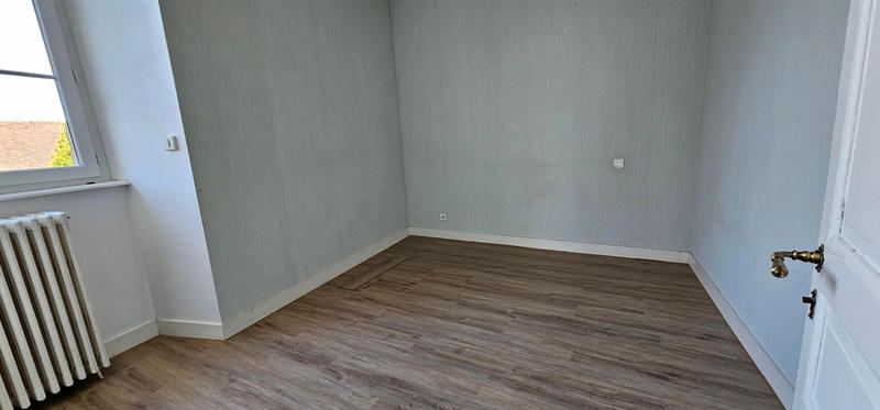 Maison - 190 m² - 9 pièces