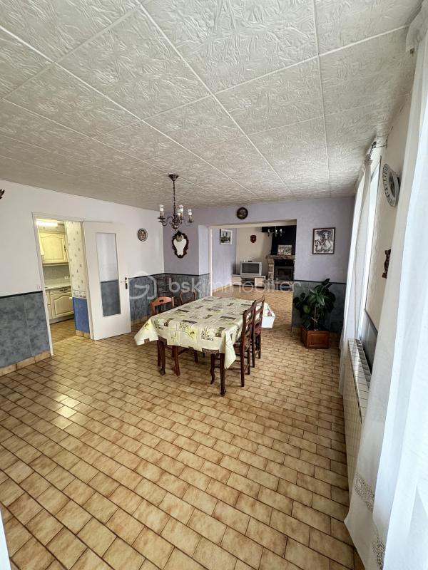 Maison de ville - 85 m² - 6 pièces