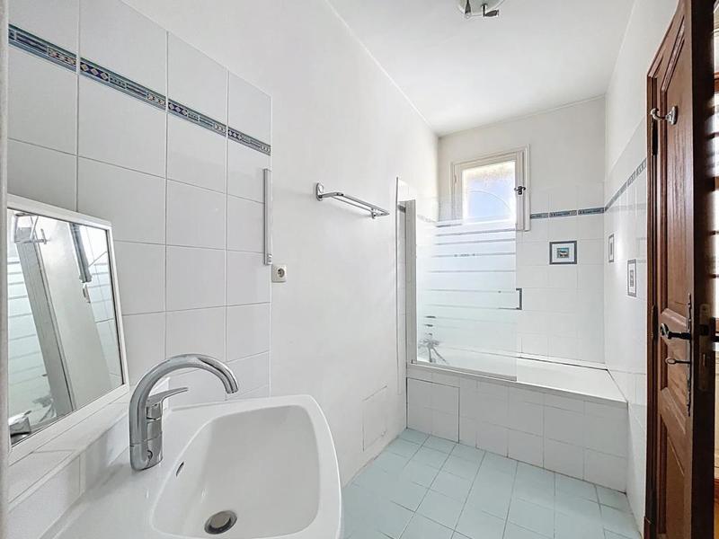 Maison bourgeoise - 235 m² - 7 pièces