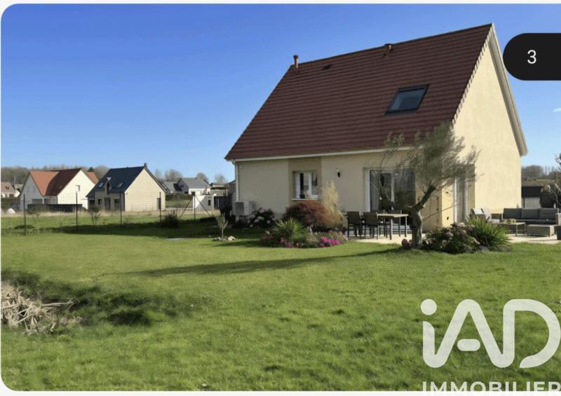 Maison - 99 m² - 5 pièces