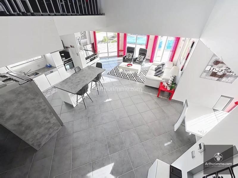 Maison - 145 m² - 6 pièces