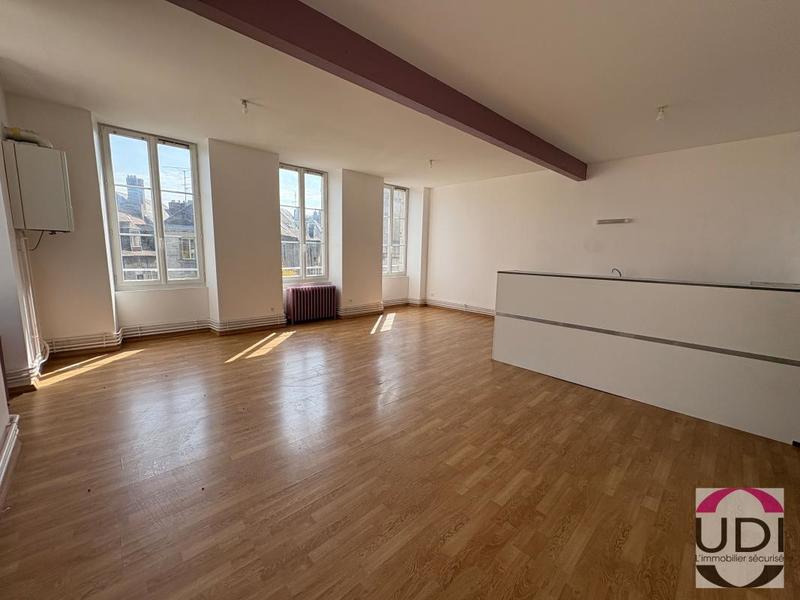 Immeuble - 200 m² - 7 pièces