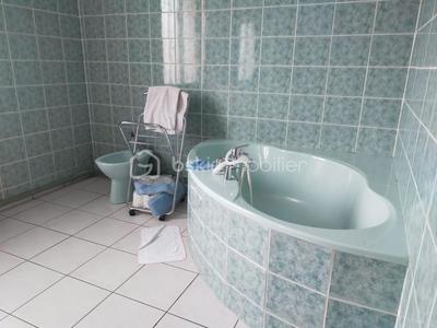 Maison - 142 m² - 5 pièces