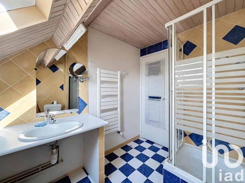 Maison - 153 m² - 7 pièces