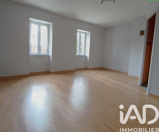 Maison - 317 m² - 8 pièces