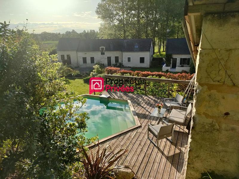 Maison - 274 m² - 12 pièces