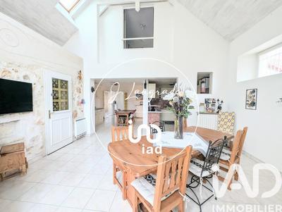 Maison - 179 m² - 7 pièces