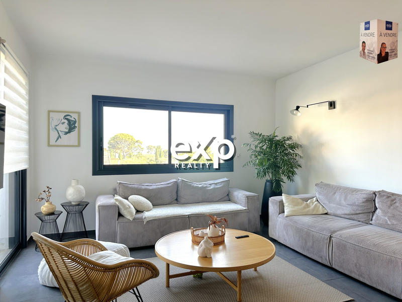 Maison - 99 m² - 4 pièces