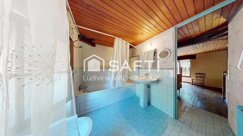 Maison - 200 m² - 7 pièces