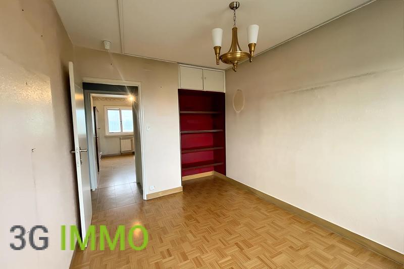 Pavillon - 112 m² - 7 pièces