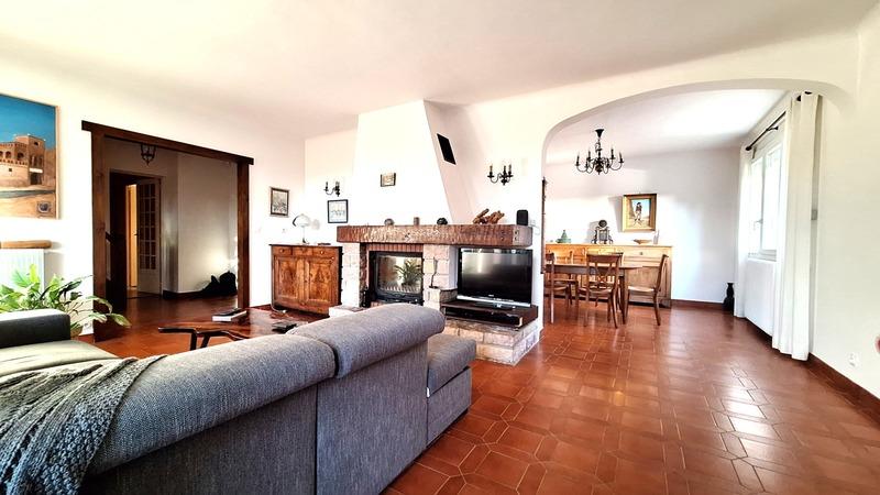 Maison - 121 m² - 4 pièces