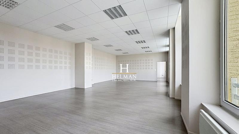 Bureau - 320 m²