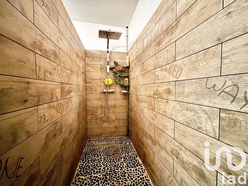 Maison de ville - 234 m² - 7 pièces