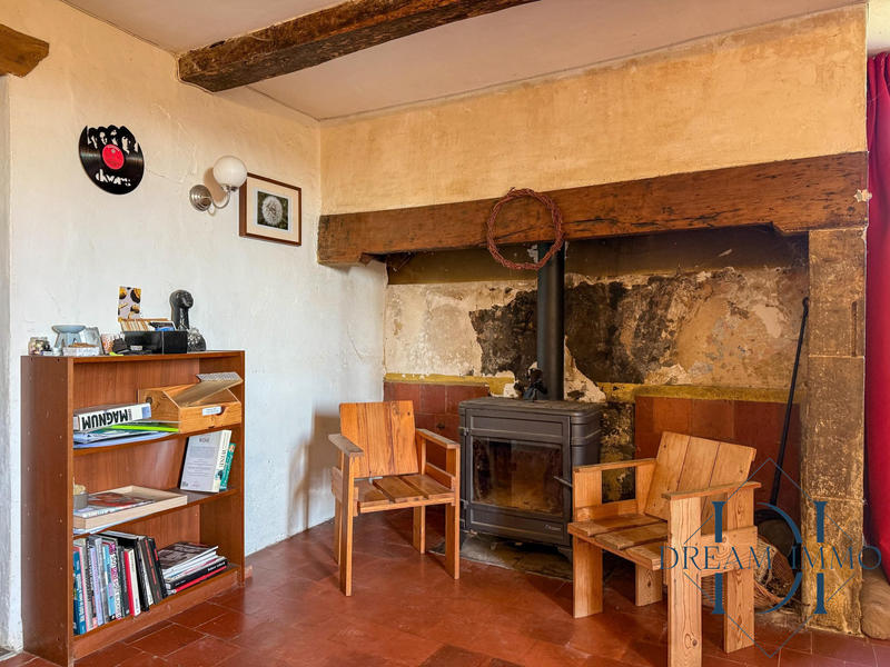 Maison - 273 m² - 9 pièces