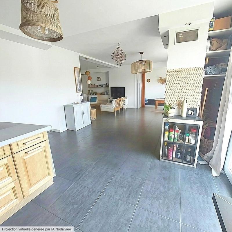 Appartement - 136 m² - 5 pièces