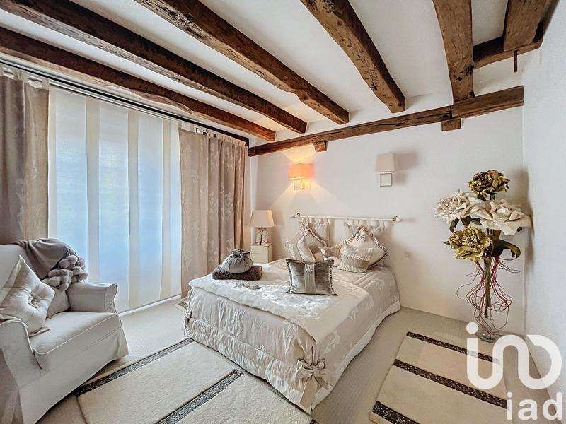 Maison - 160 m² - 7 pièces