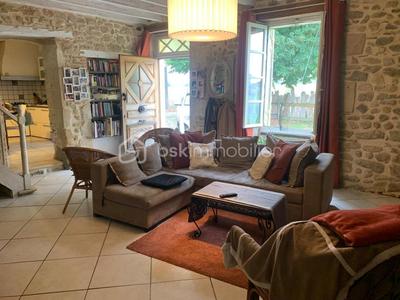 Propriété - 265 m² - 8 pièces