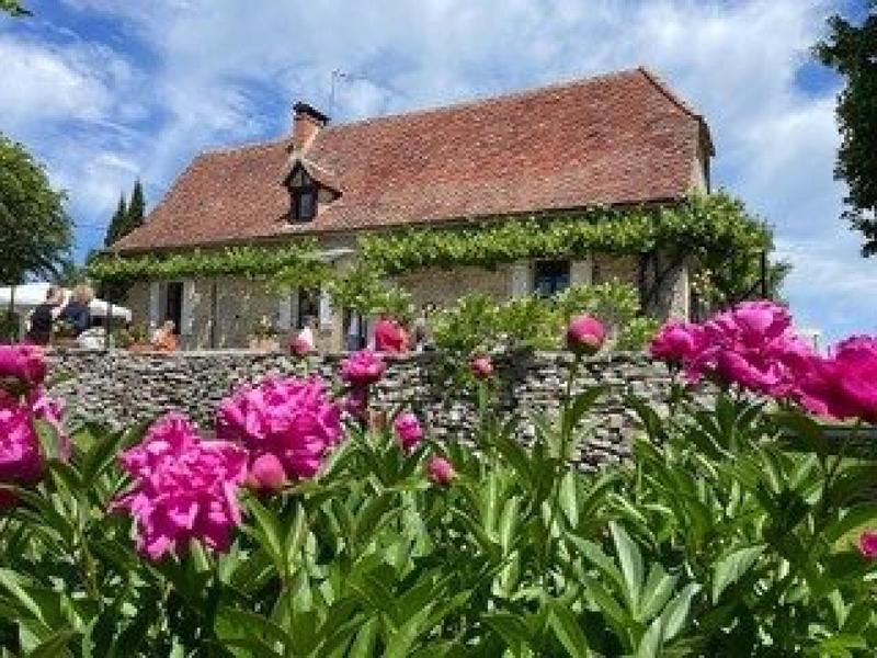 Maison - 760 m² - 22 pièces