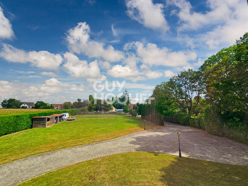 Maison - 340 m² - 10 pièces