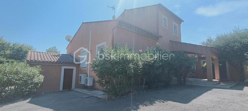 Villa - 185 m² - 6 pièces