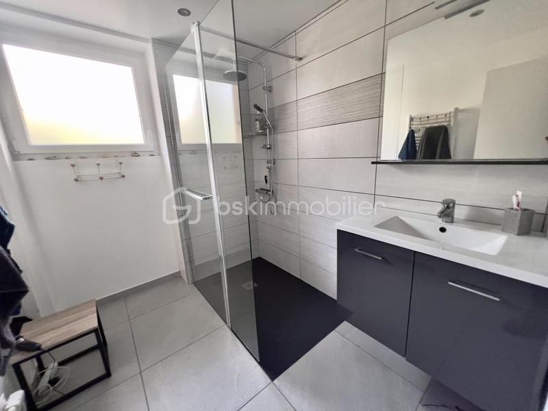 Maison - 262 m² - 9 pièces