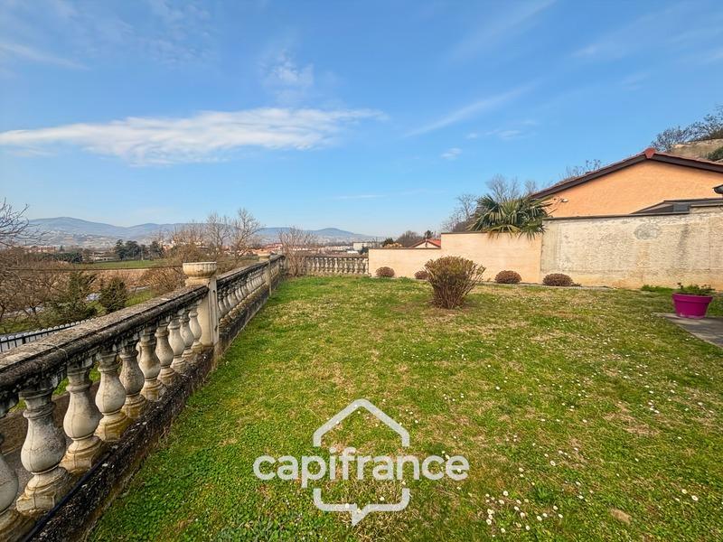 Maison - 88 m² - 5 pièces