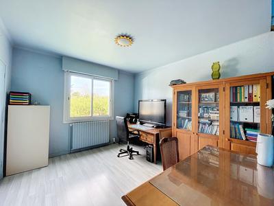 Maison traditionnelle - 200 m² - 7 pièces