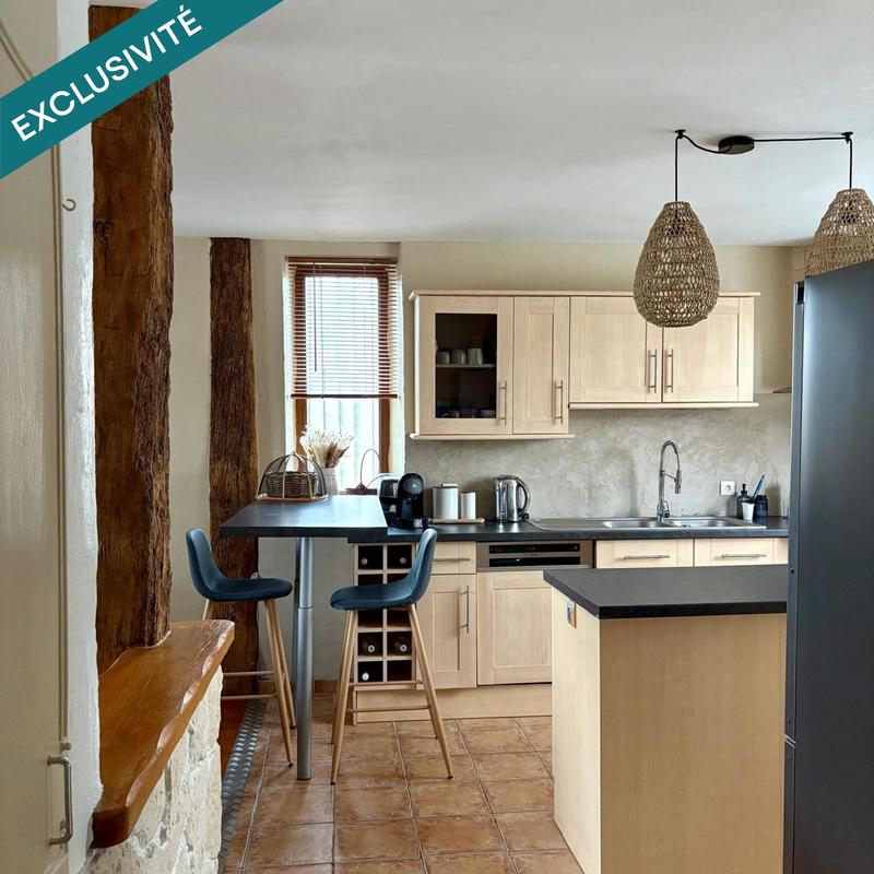 Maison - 164 m² - 9 pièces